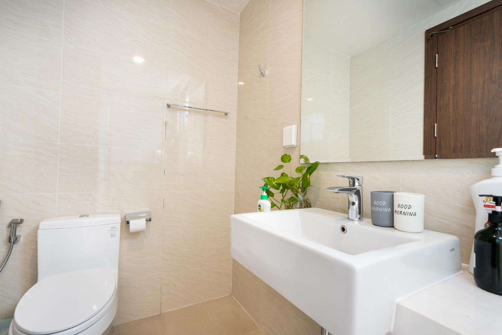 Saigon Royal - Morden - River View - Hana 17 * Ho Chi Minh City